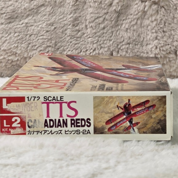 LS 1/72 Scale Pitts S2A Canadian Reds Biplane Model Kit New Open Box - Picture 10 of 12